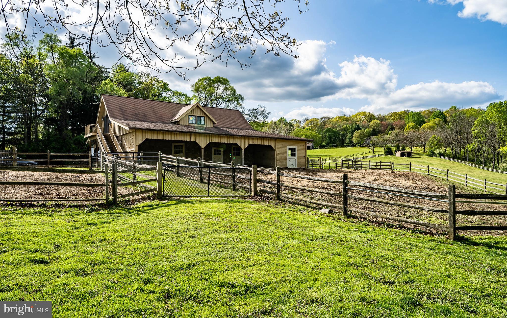 NORTHBROOK - Residential