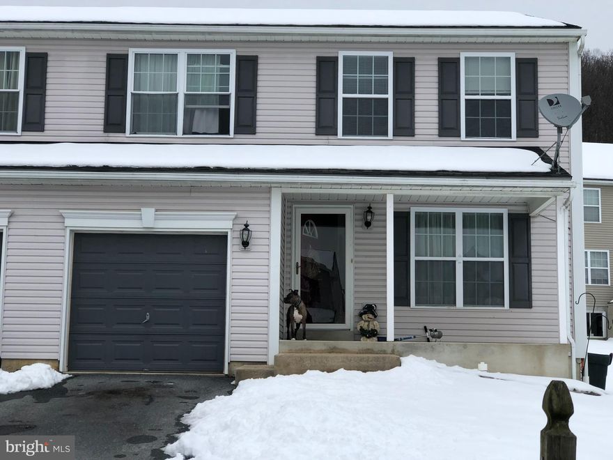 Welcome to this lovely semi-detached located in the desirable Saylor Farms Development. First floor boasts an open plan with the living room, dining room and kitchen. This Greenville duplex has room for your growing family with 3 bedrooms and 2 1/2 baths.  Schedule your private showing today.