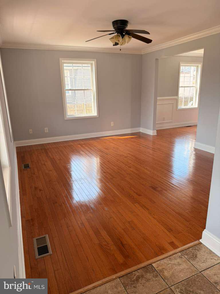 FAIRLAWN - Residential