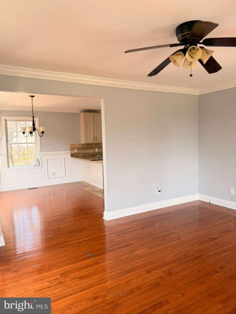 FAIRLAWN - Residential