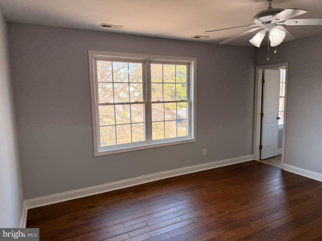 FAIRLAWN - Residential