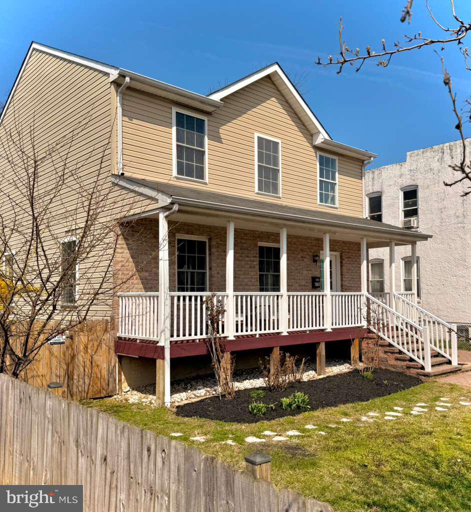 FAIRLAWN - Residential