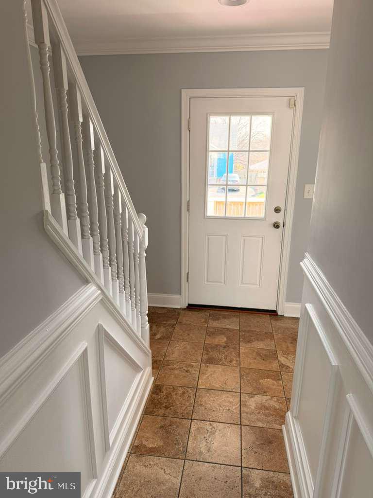 FAIRLAWN - Residential