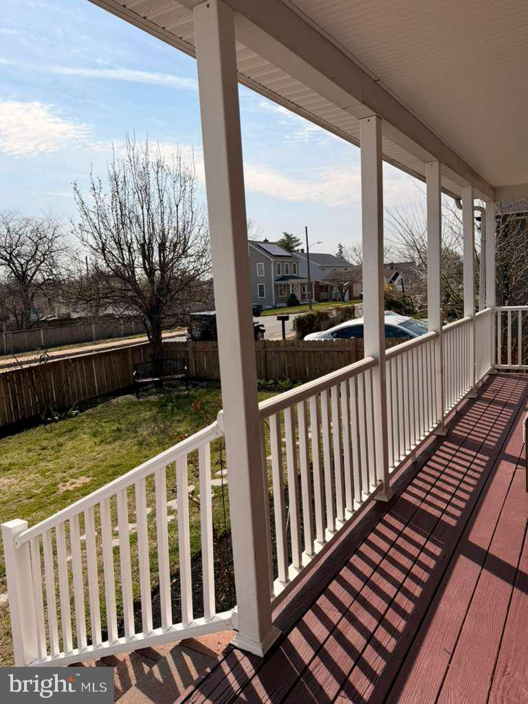 FAIRLAWN - Residential