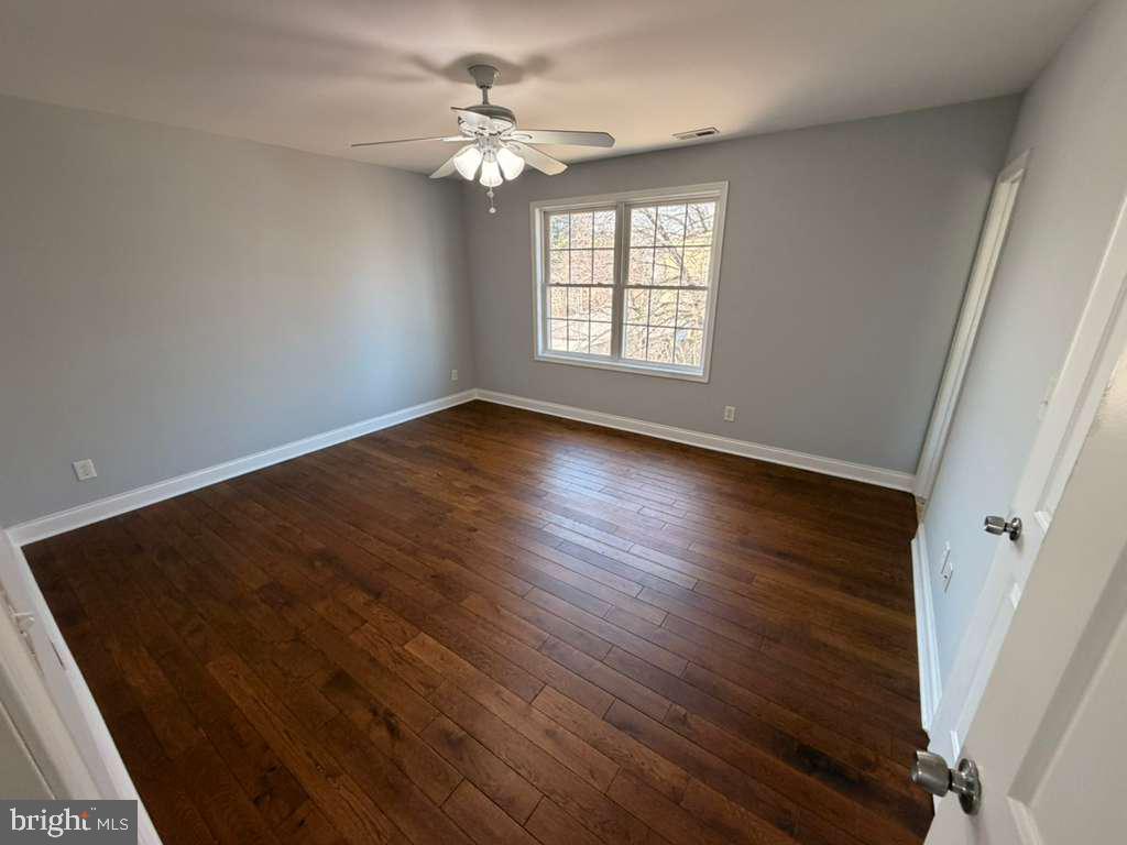 FAIRLAWN - Residential