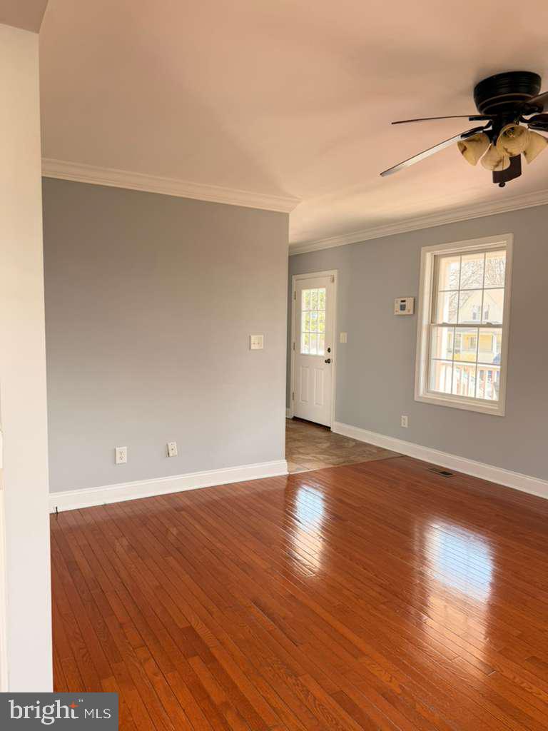 FAIRLAWN - Residential