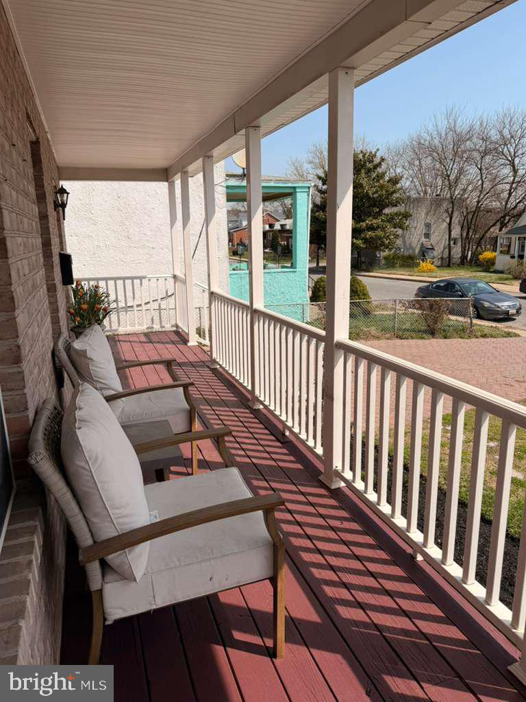 FAIRLAWN - Residential