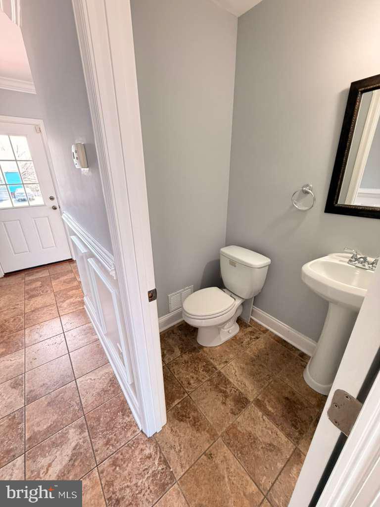 FAIRLAWN - Residential