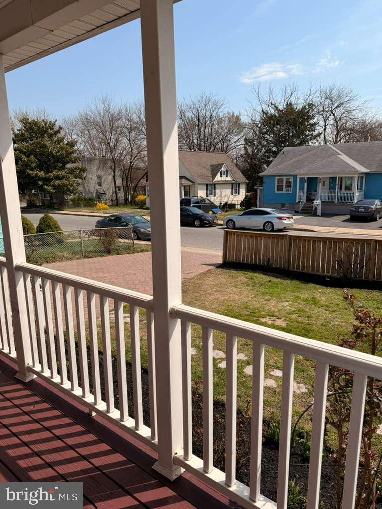 FAIRLAWN - Residential