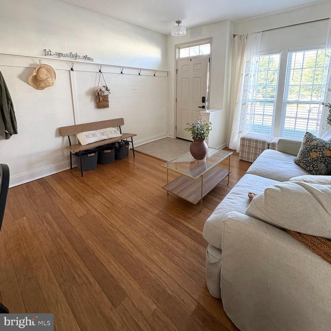 2546 PEACHTREE DRIVE
