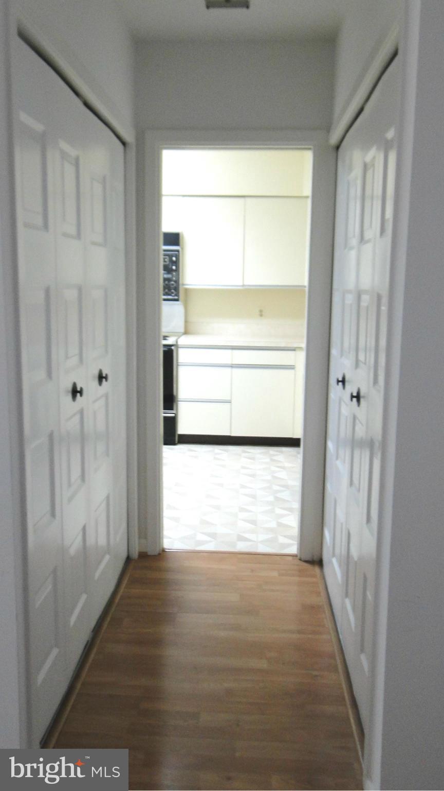 SKYLINE SQUARE CONDO - Residential Lease