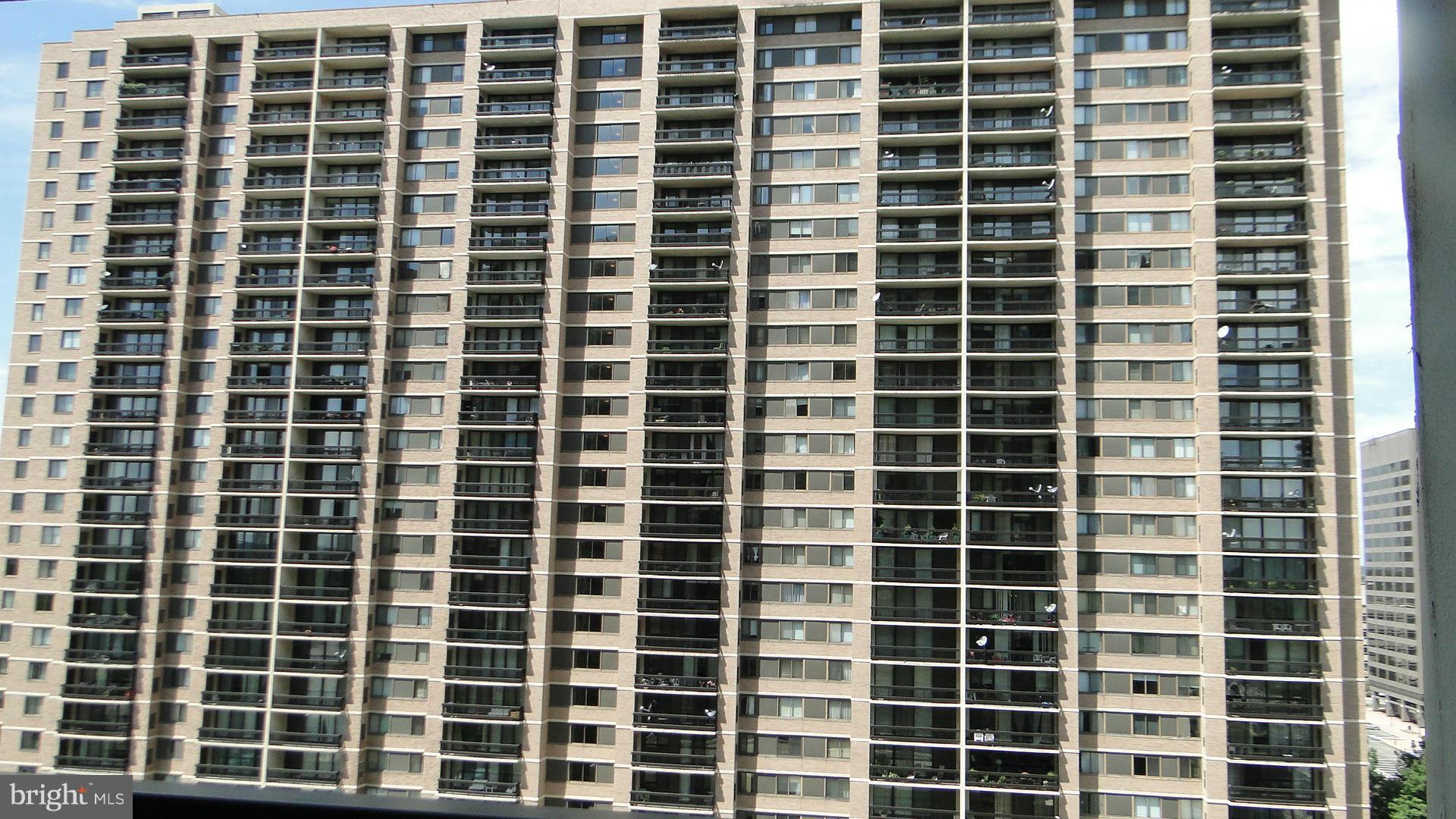 SKYLINE SQUARE CONDO - Residential Lease