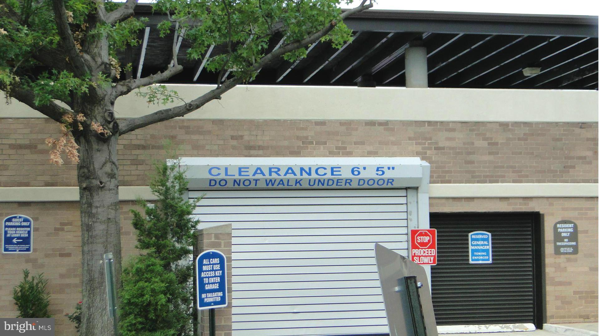 SKYLINE SQUARE CONDO - Residential Lease