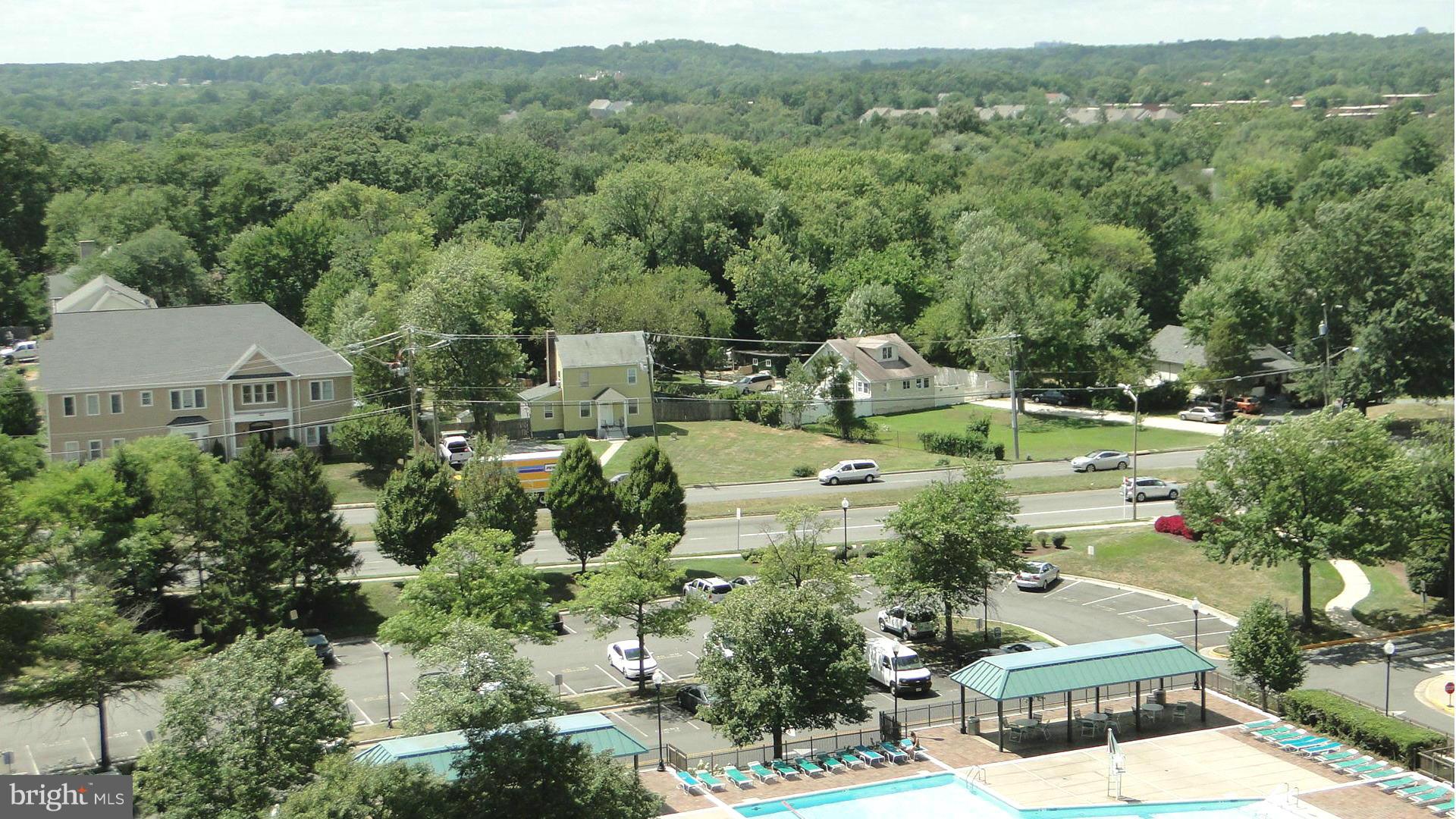 SKYLINE SQUARE CONDO - Residential Lease