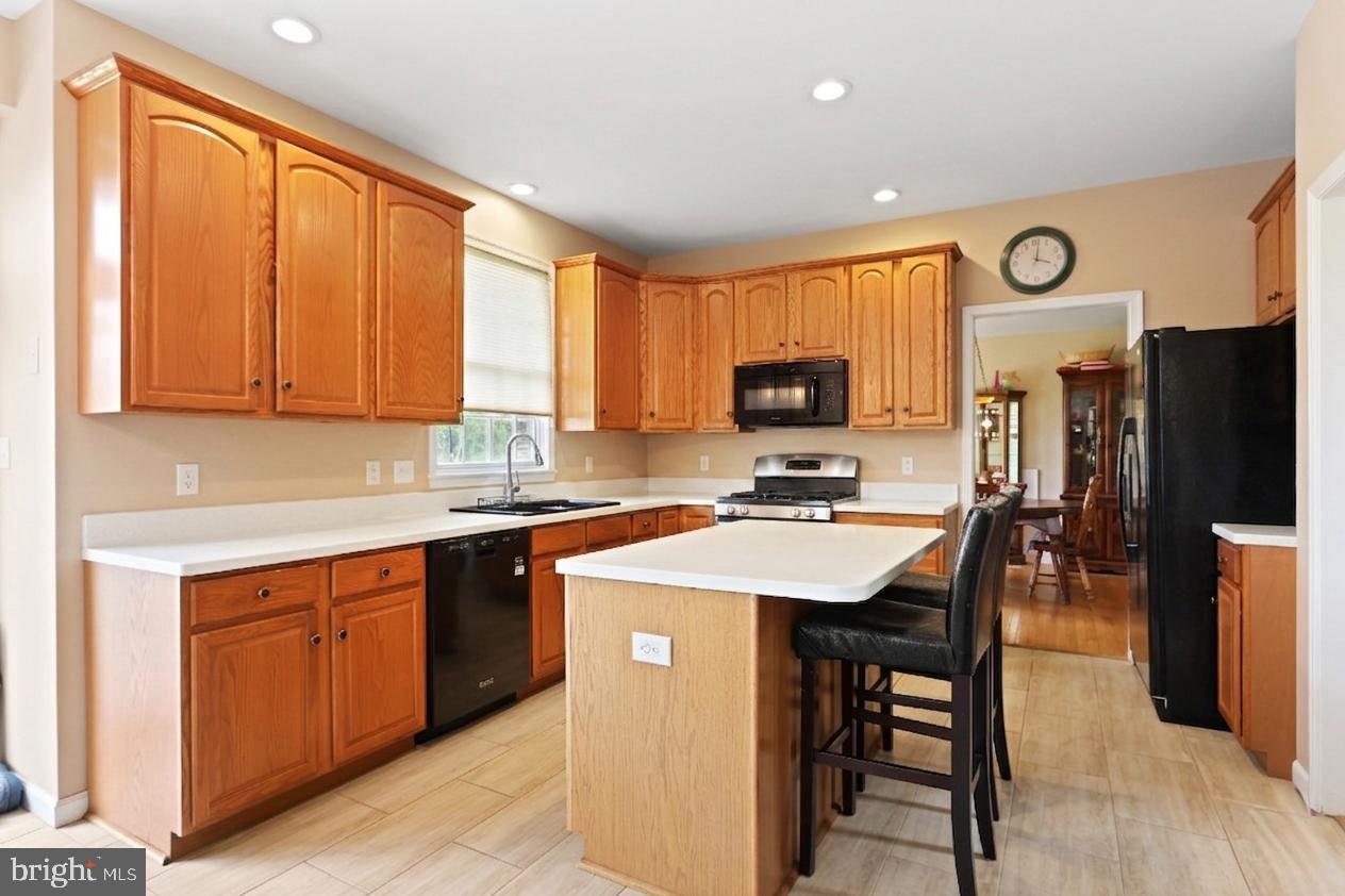 FARMINGTON HILLS - Residential