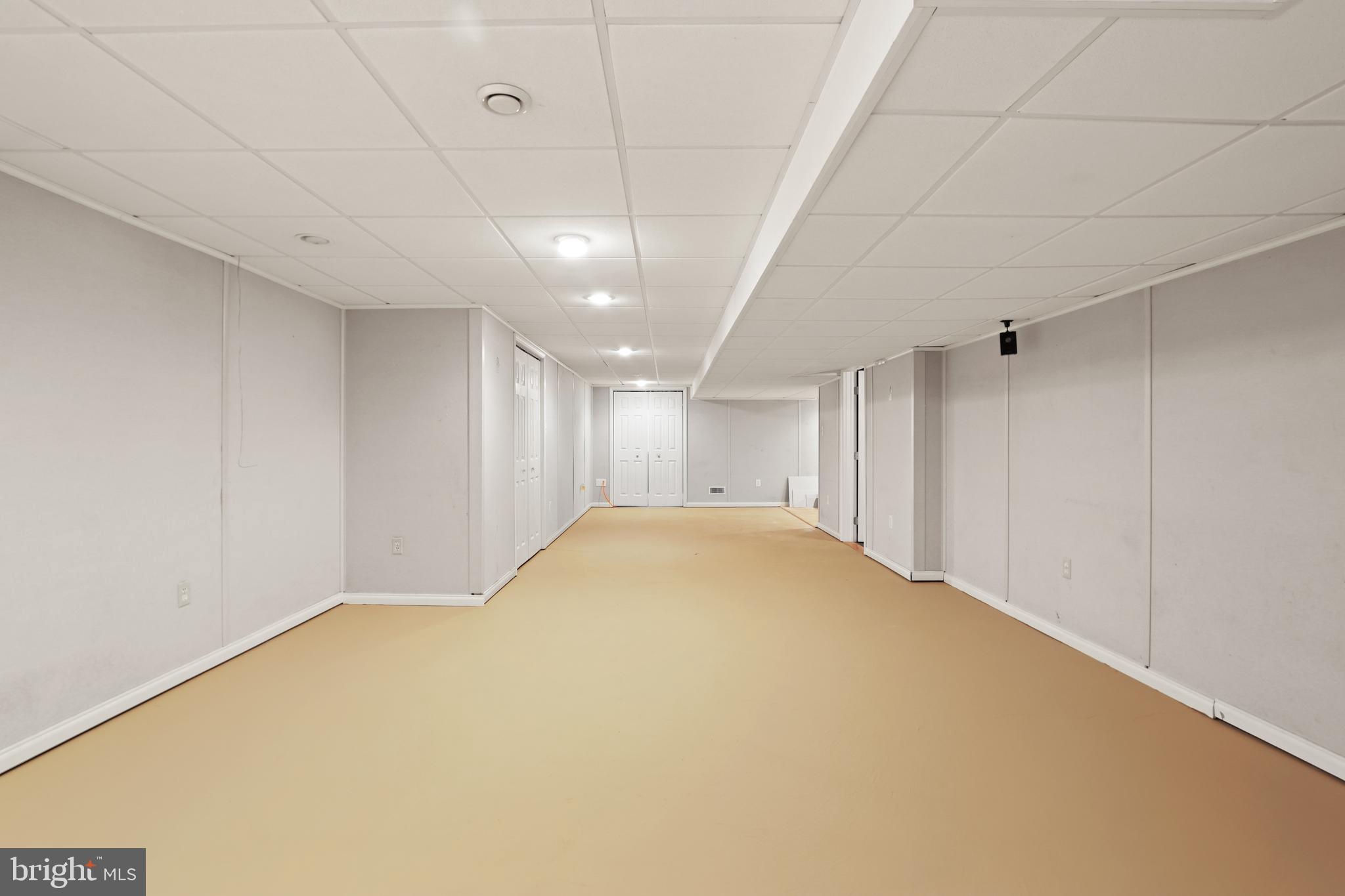 FARMINGTON HILLS - Residential