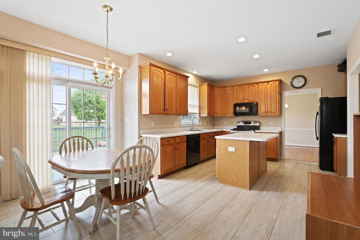 FARMINGTON HILLS - Residential