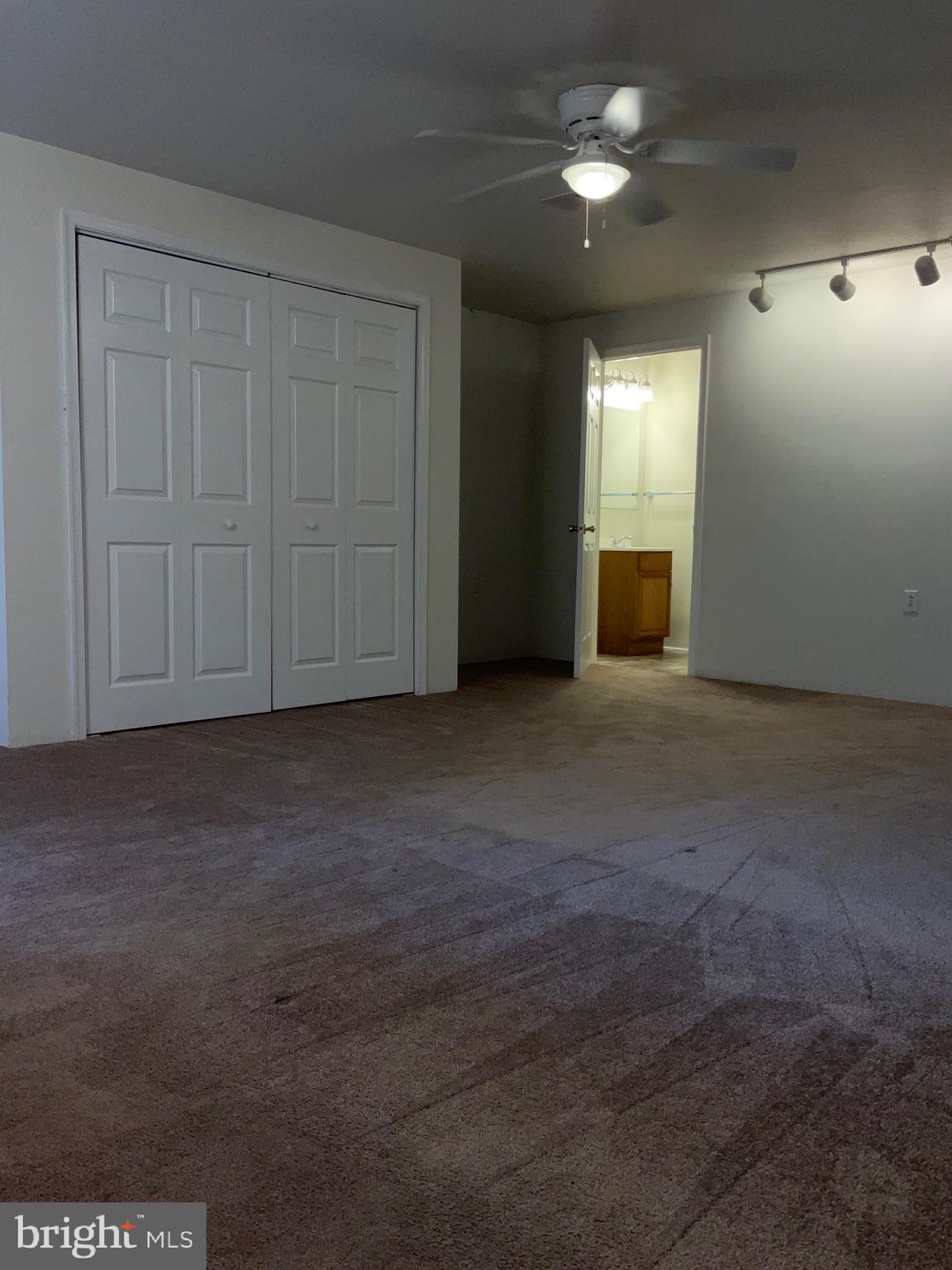 HAMMONDS MILL - Residential Lease