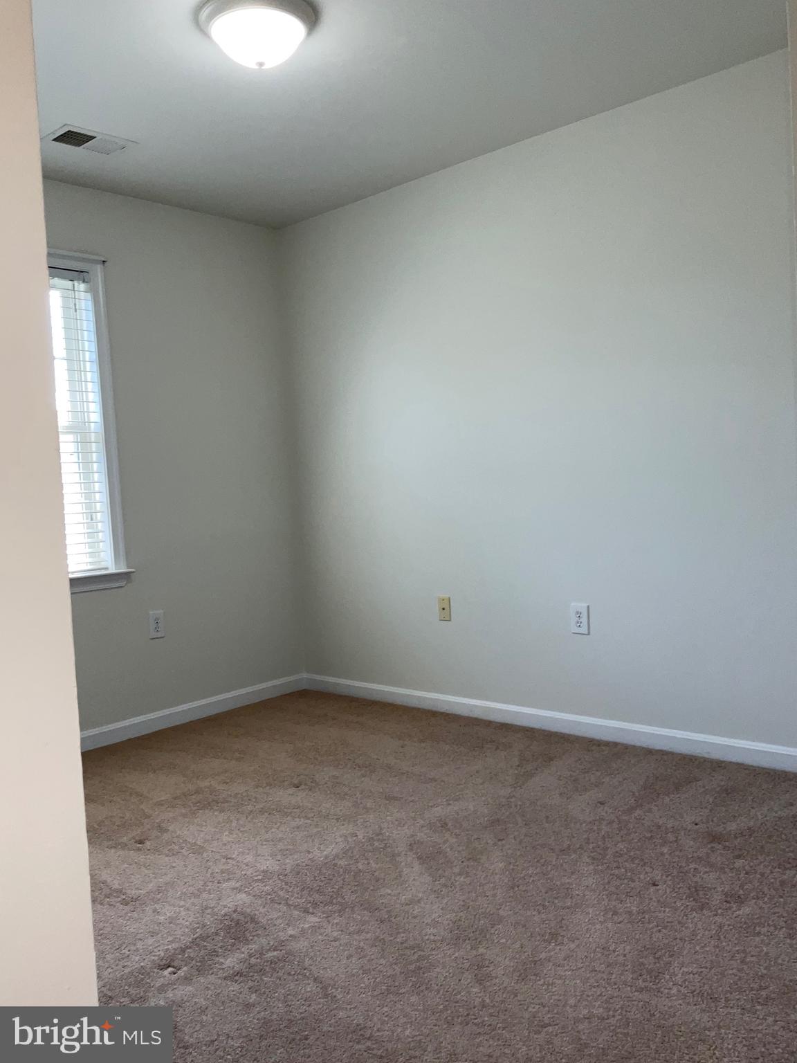 HAMMONDS MILL - Residential Lease