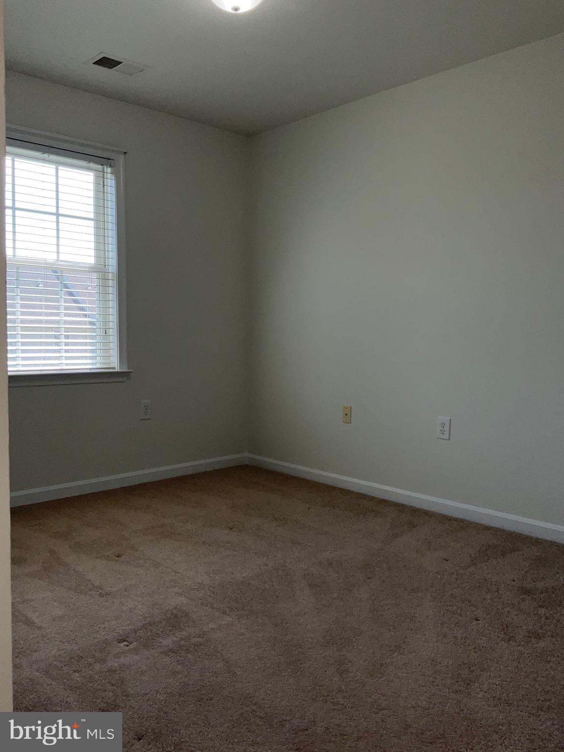 HAMMONDS MILL - Residential Lease