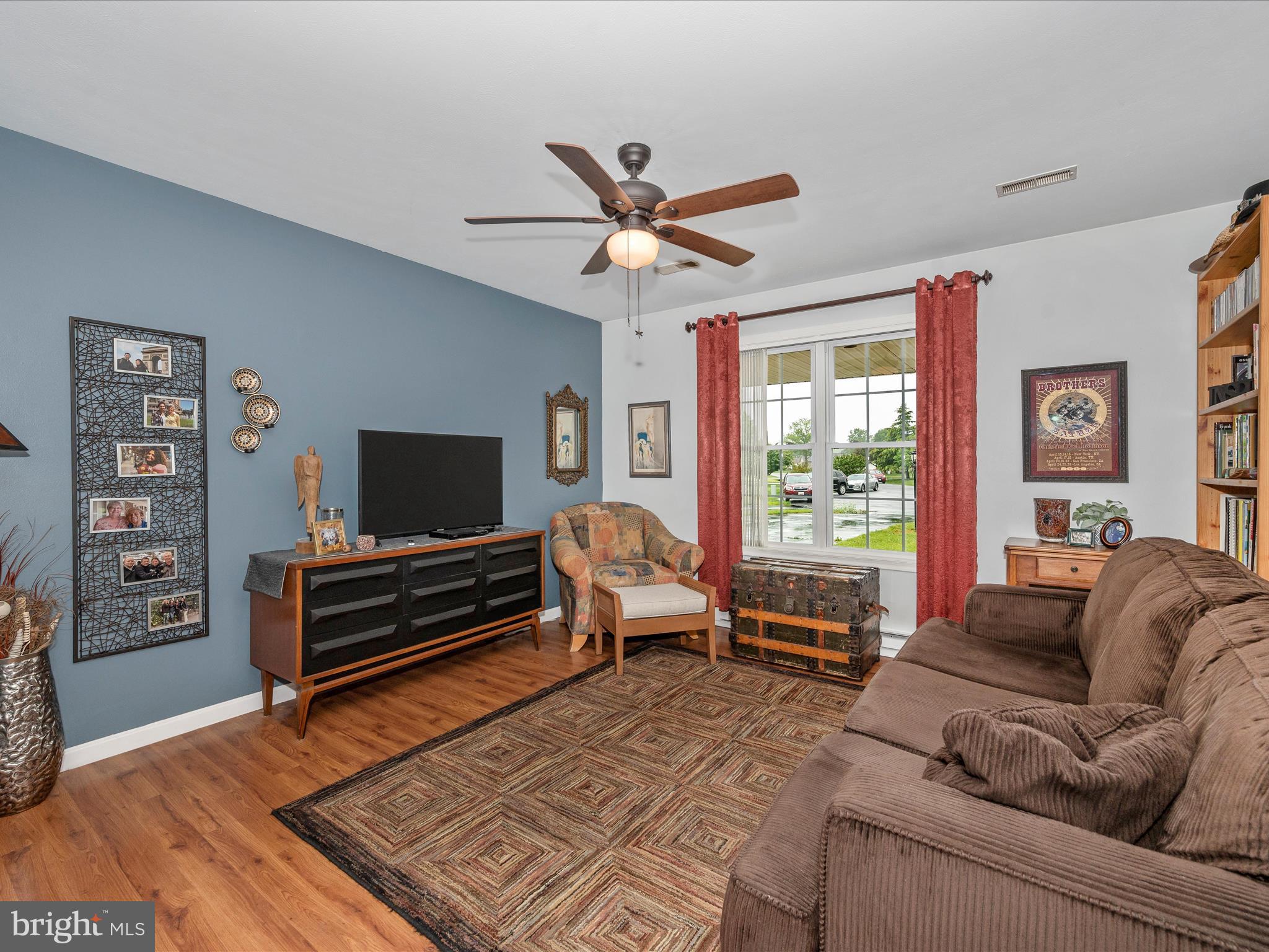 SOUTH POINTE - Residential