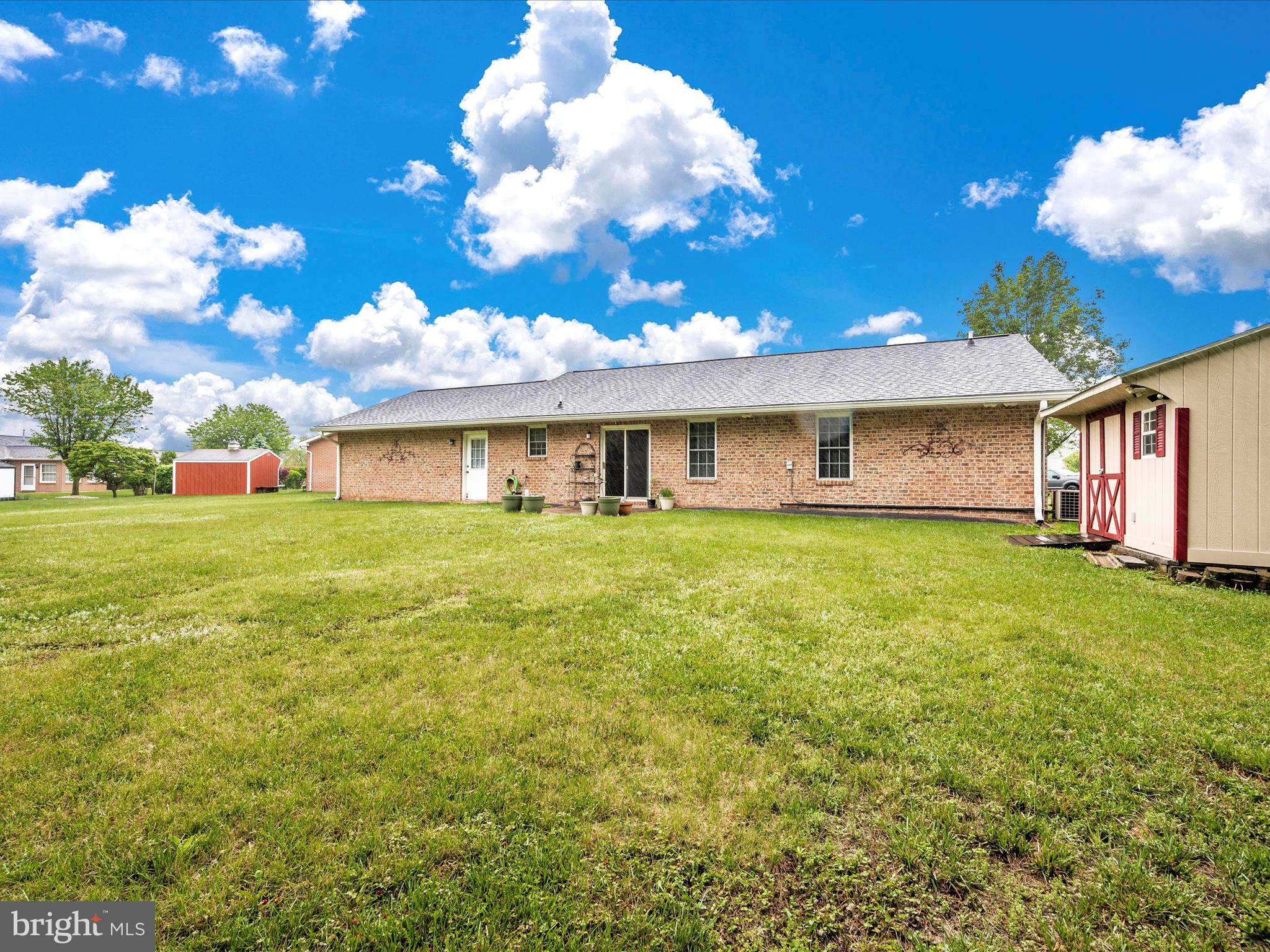 SOUTH POINTE - Residential