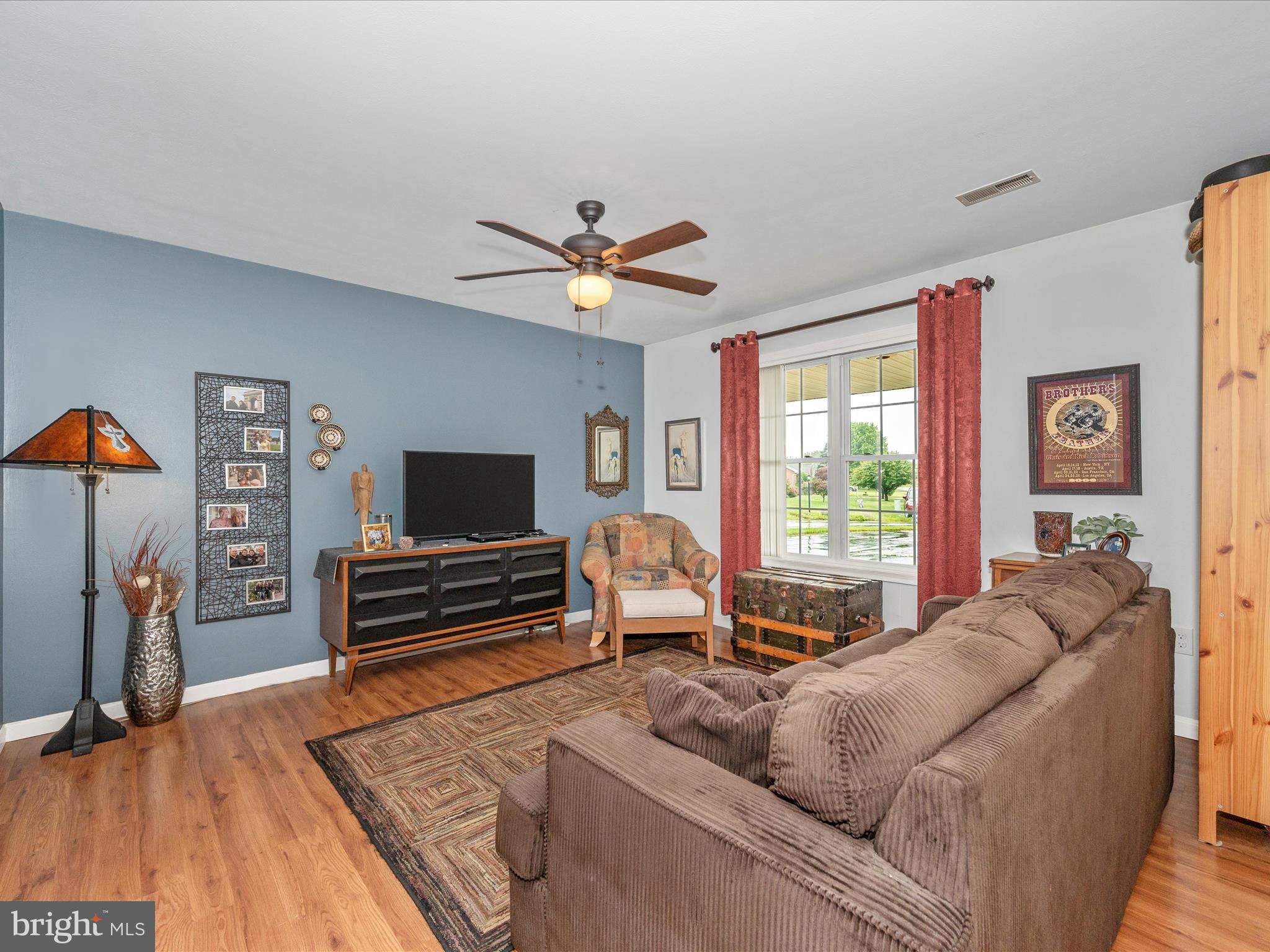 SOUTH POINTE - Residential