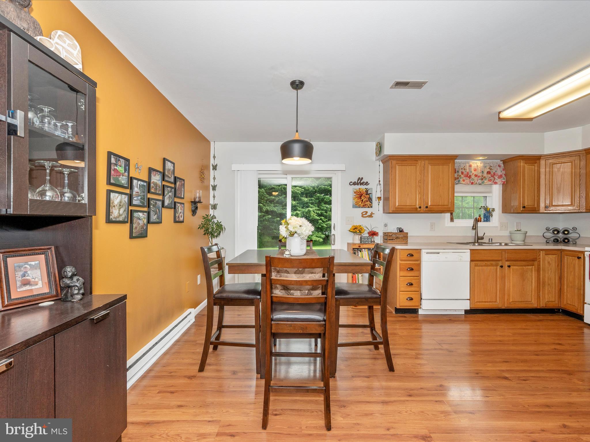 SOUTH POINTE - Residential