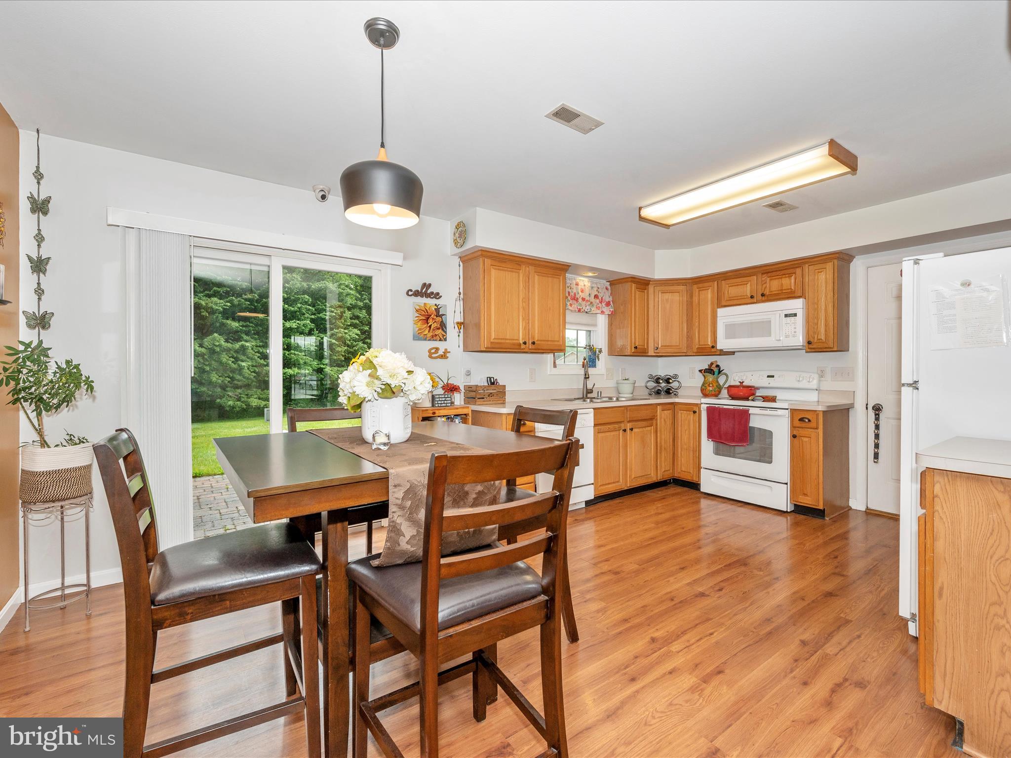 SOUTH POINTE - Residential