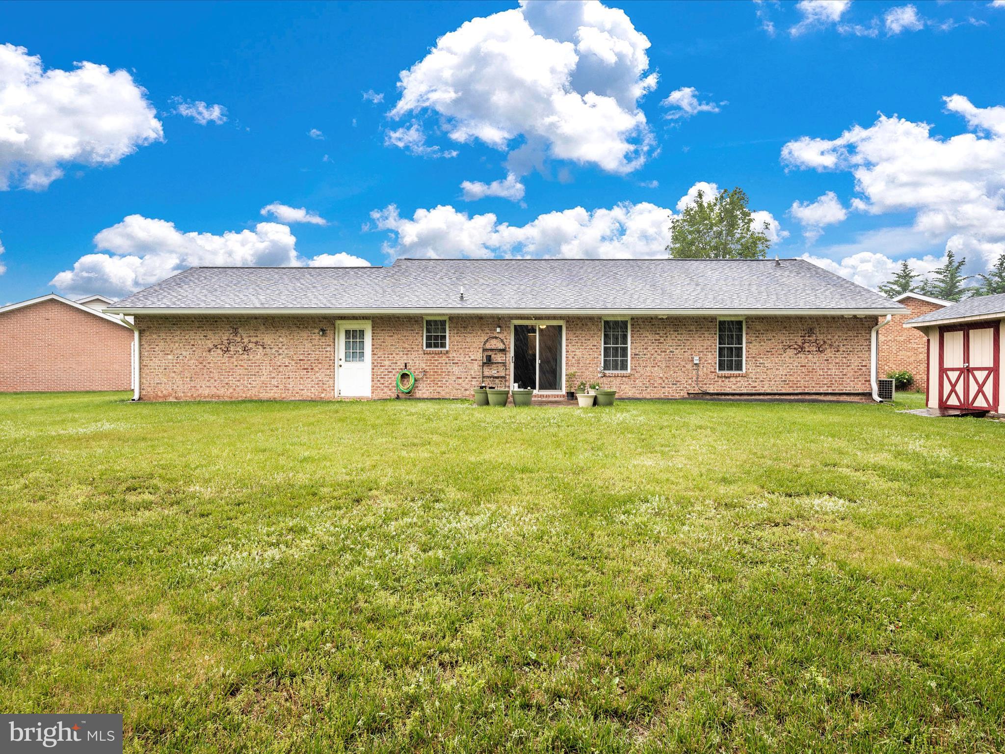 SOUTH POINTE - Residential