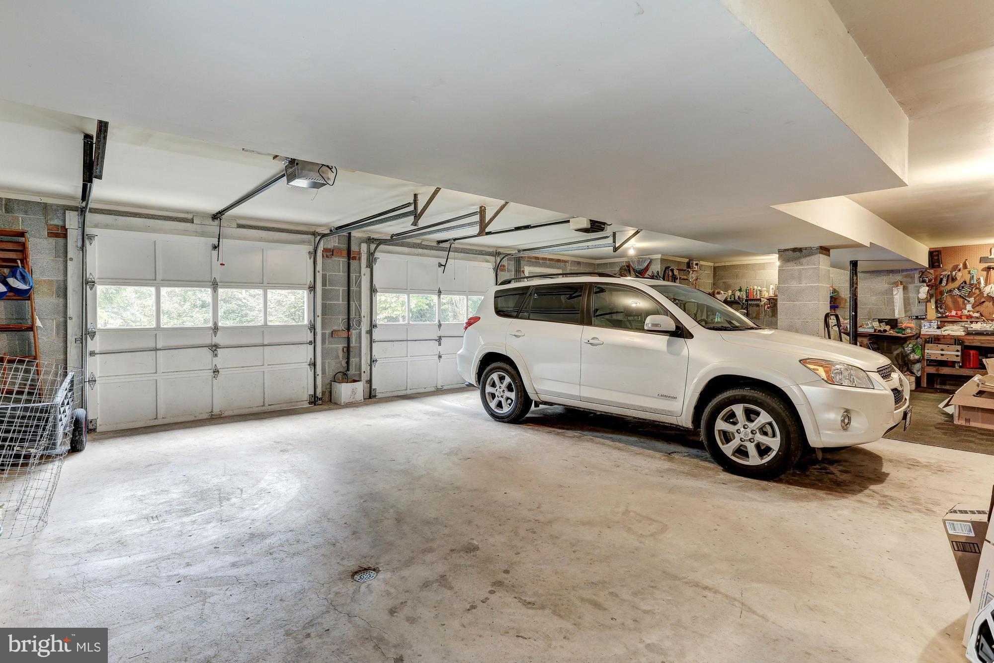 PEYTON FARMS - Residential