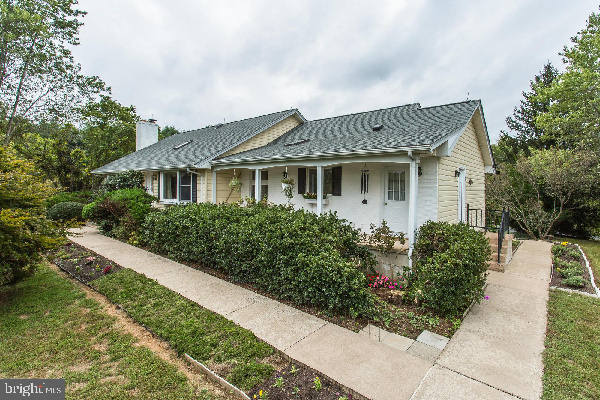 PEYTON FARMS - Residential