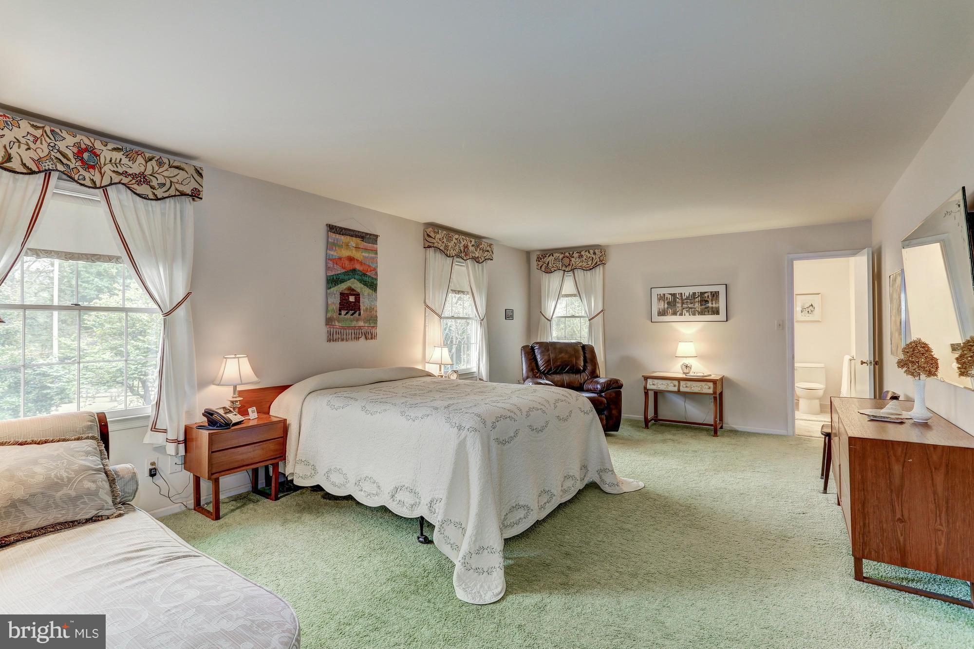 PEYTON FARMS - Residential