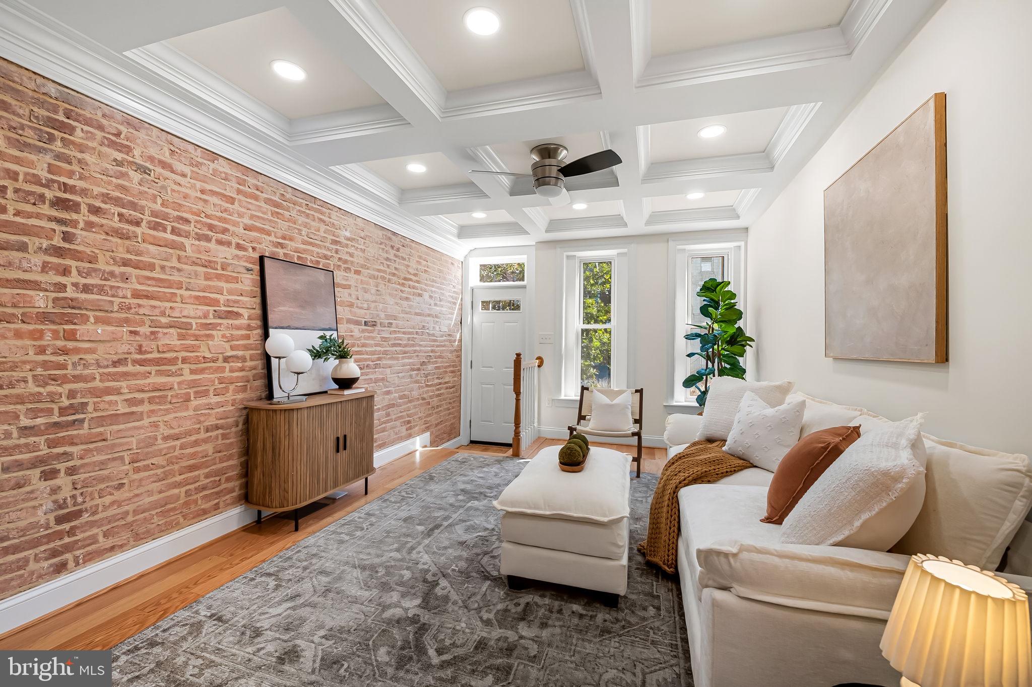 FEDERAL HILL HISTORIC DISTRICT - Residential Lease