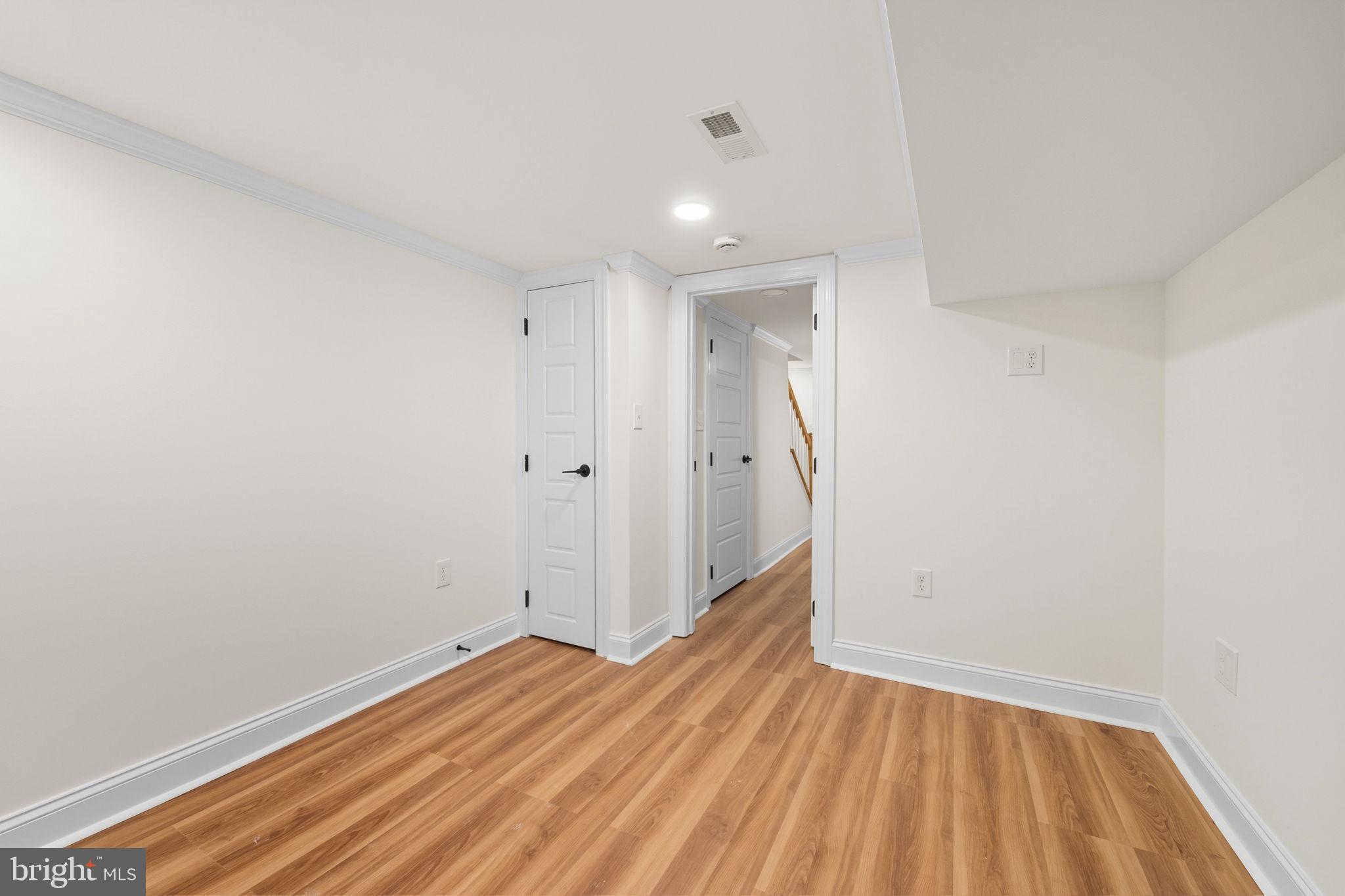 FEDERAL HILL HISTORIC DISTRICT - Residential Lease