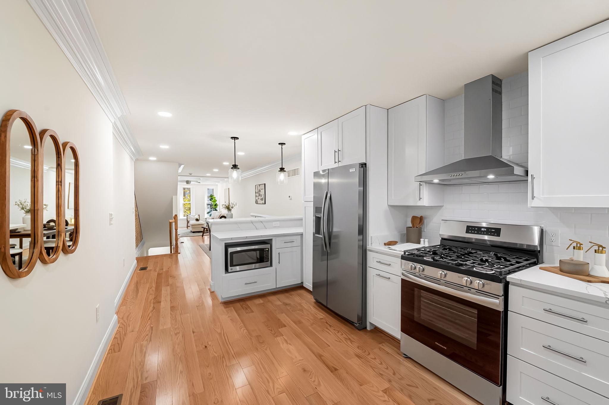 FEDERAL HILL HISTORIC DISTRICT - Residential Lease