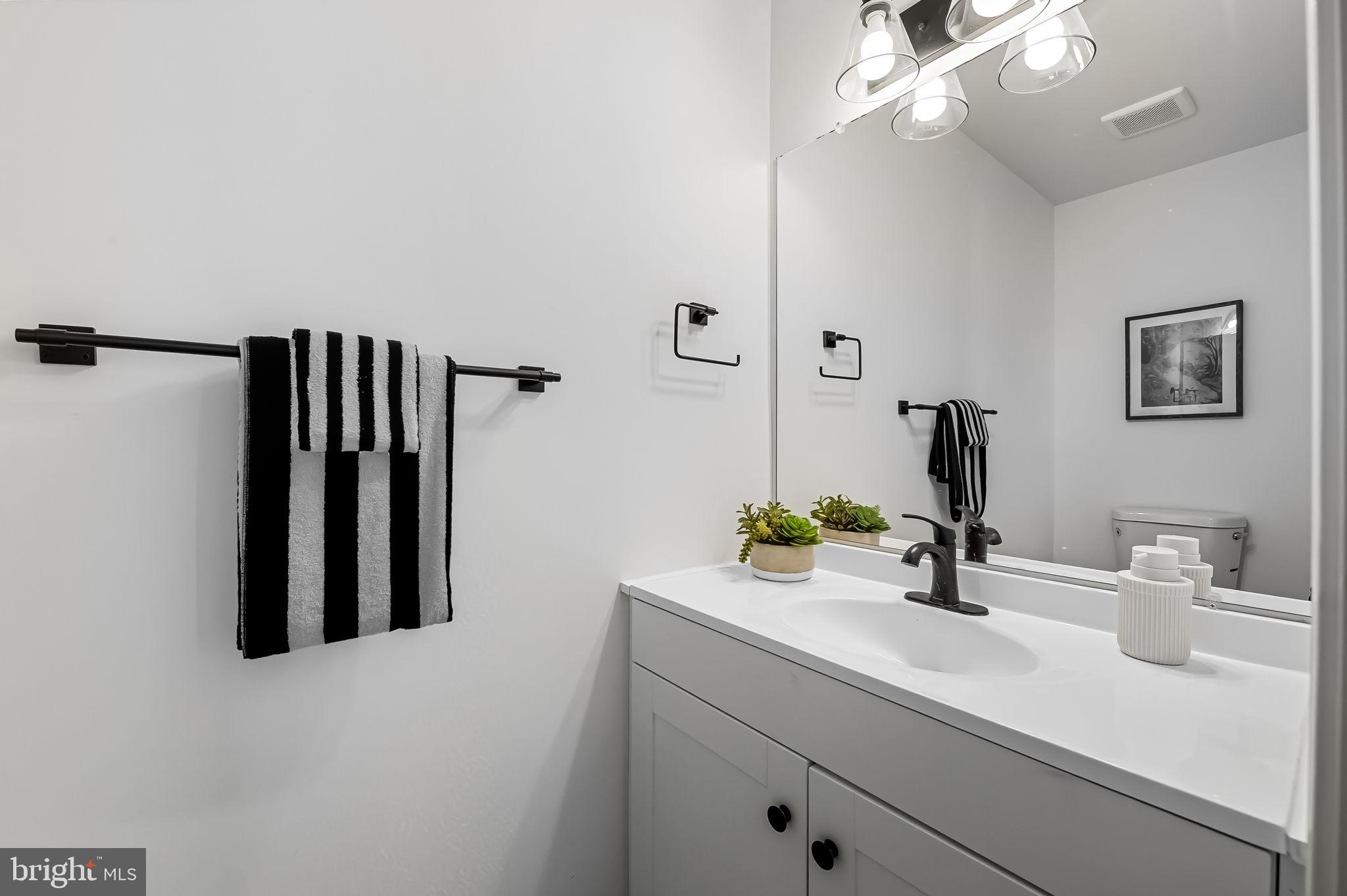 FEDERAL HILL HISTORIC DISTRICT - Residential Lease