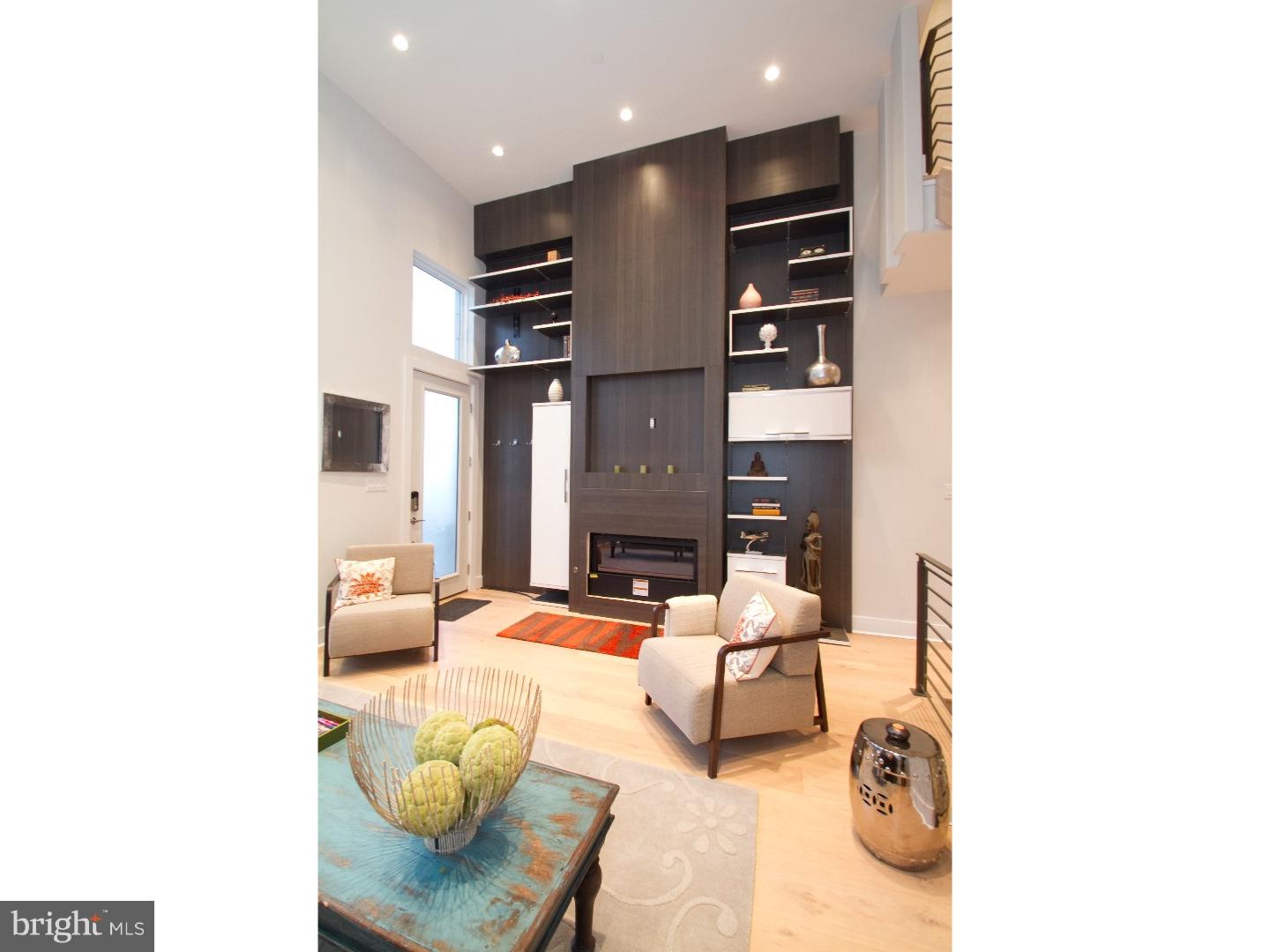 BELLA VISTA - Residential