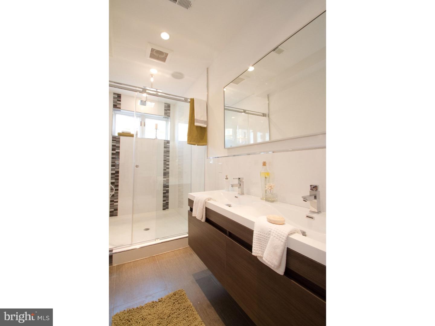 BELLA VISTA - Residential