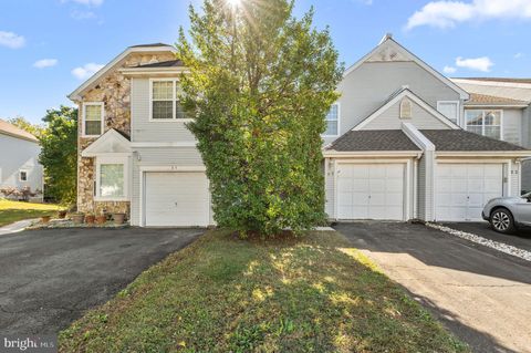 52 YORKSHIRE DRIVE NEWTOWN PA 18940