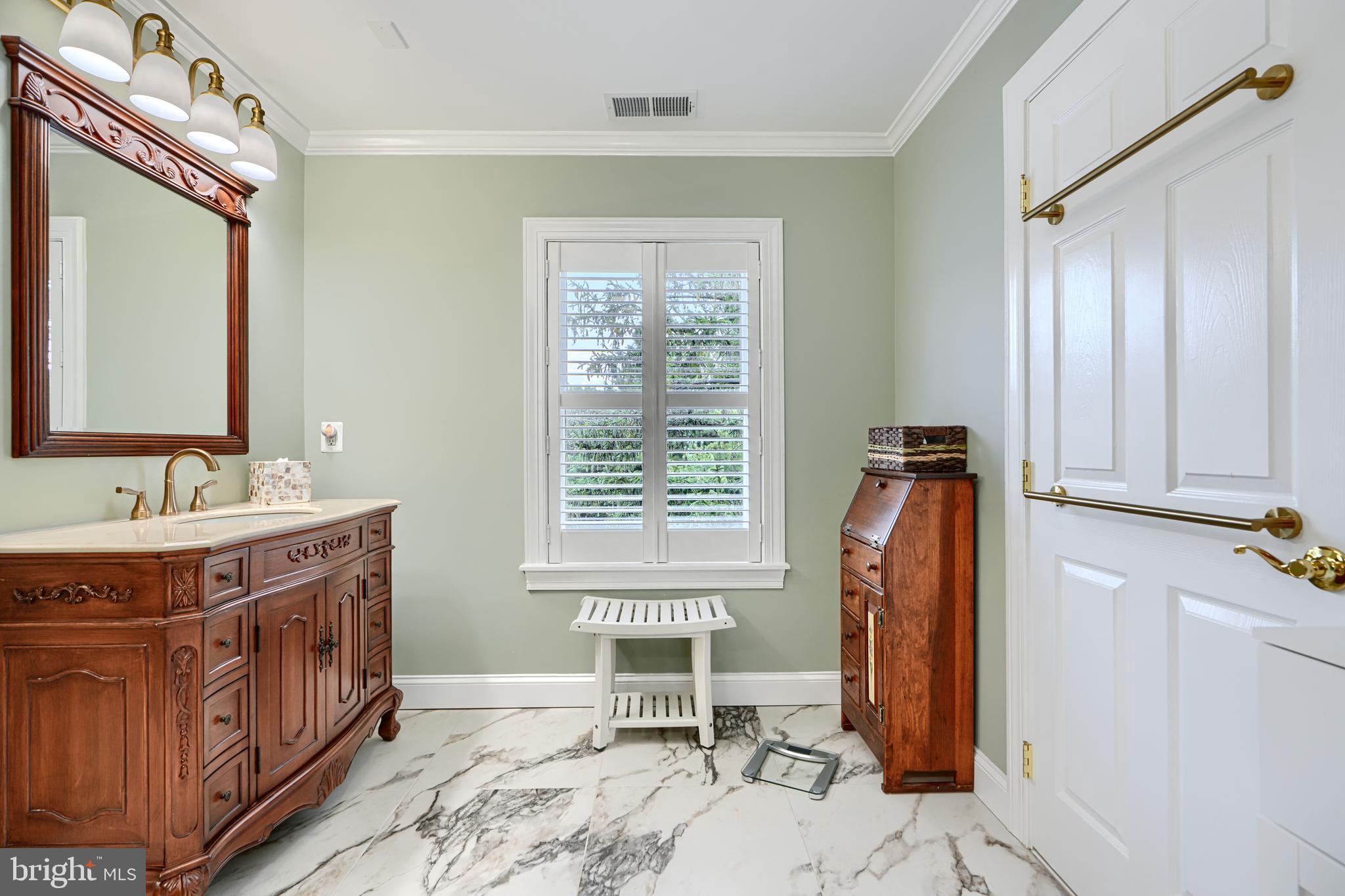 BRIGHTWOOD - Residential