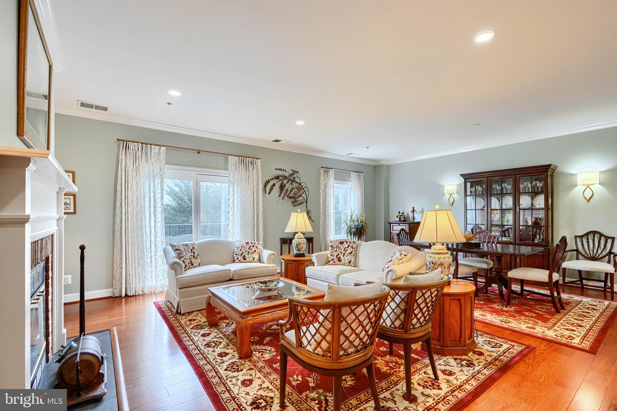 206 BRIGHTWOOD CLUB DRIVE 206