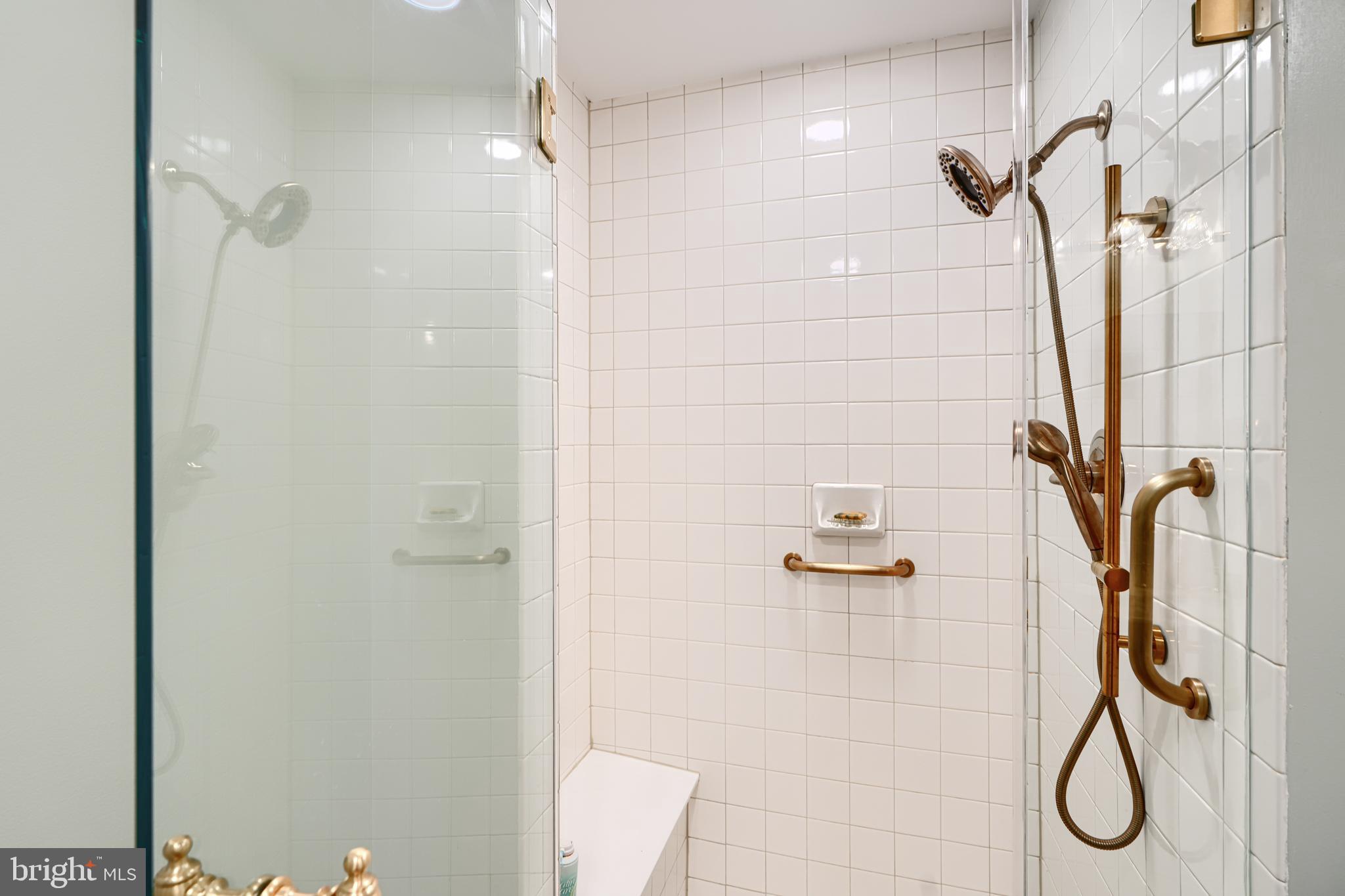 BRIGHTWOOD - Residential