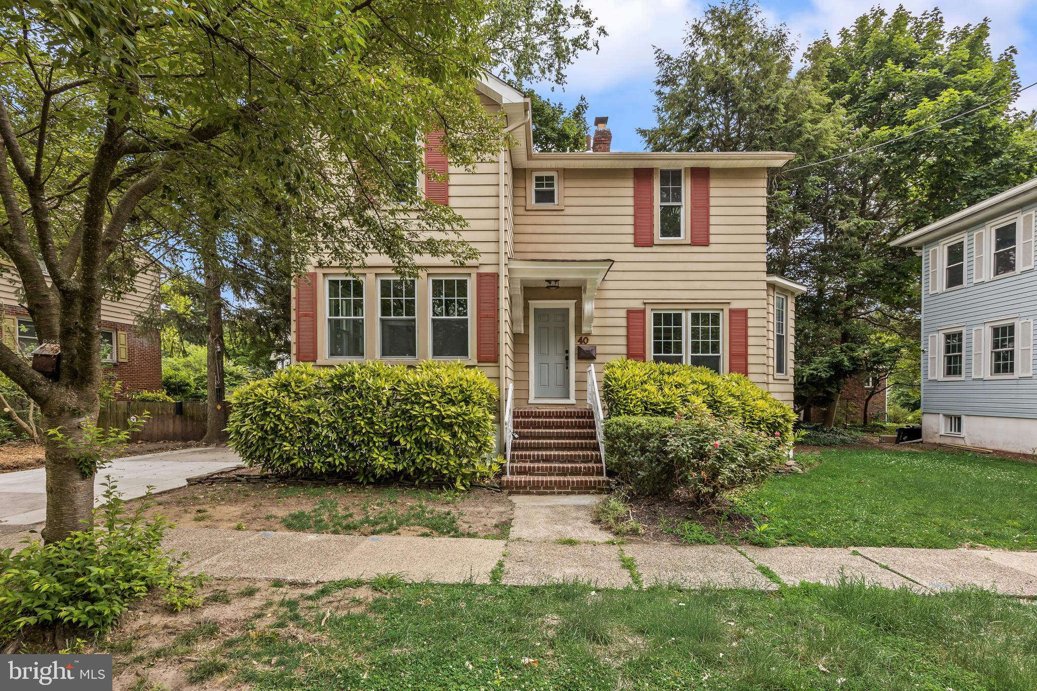 40 MYRTLE AVENUE