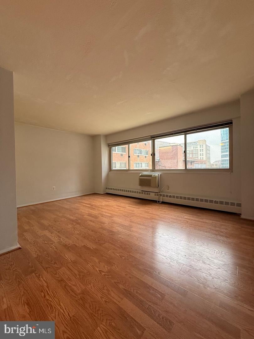 2101 CHESTNUT STREET 17 424