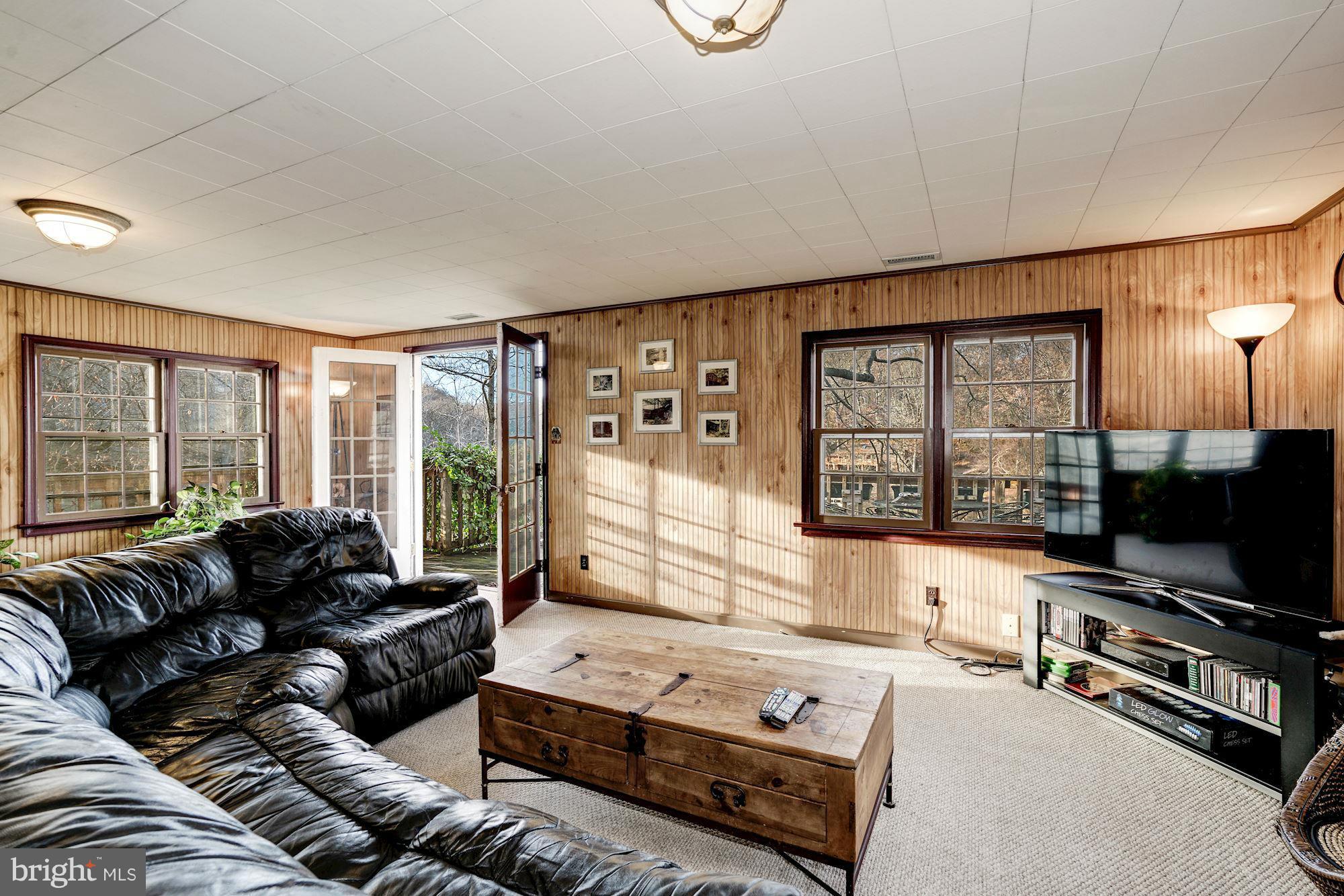 CORNWELL - Residential