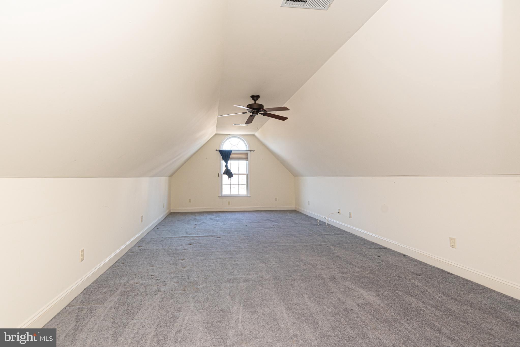 SLEEPY HOLLOW - Residential