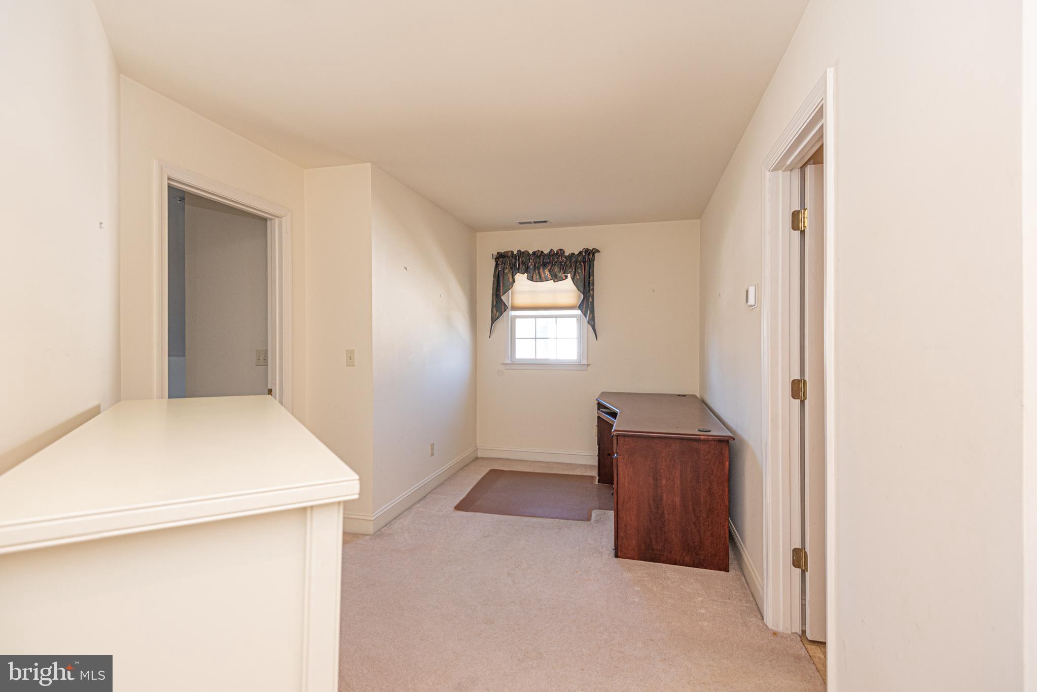 SLEEPY HOLLOW - Residential