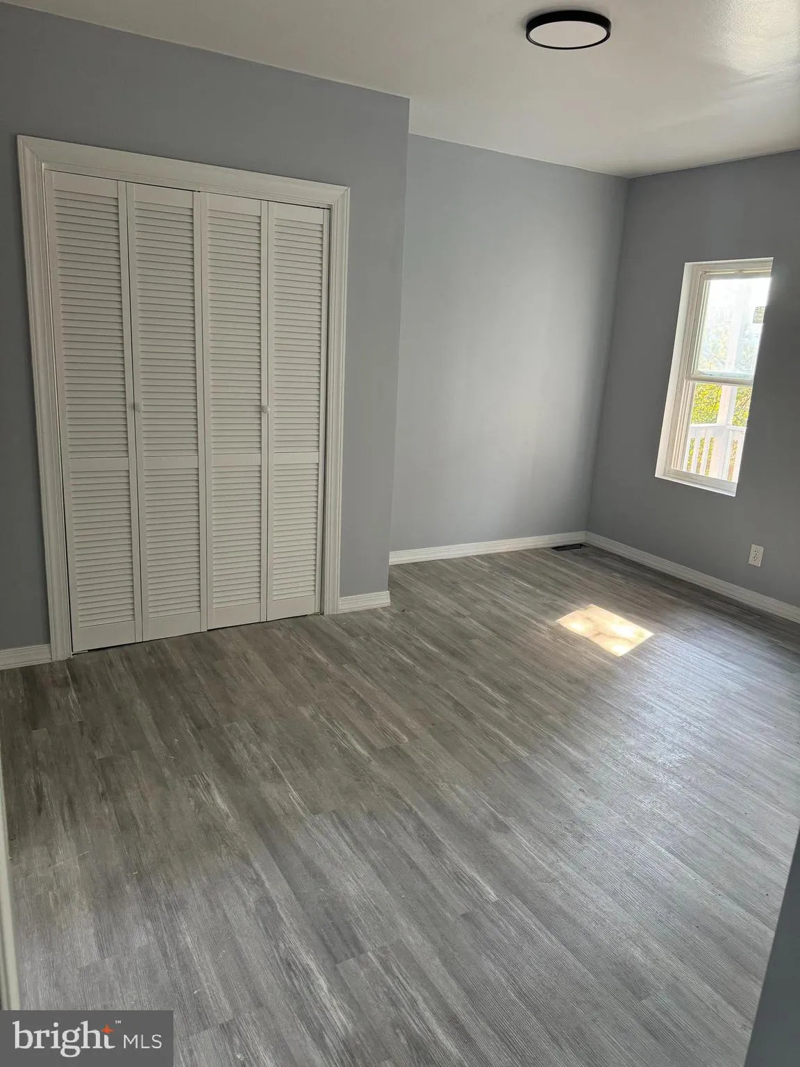 York, Pennsylvania 17401, United States, 3 Bedrooms Bedrooms, ,1 BathroomBathrooms,Residential,Pending,38343