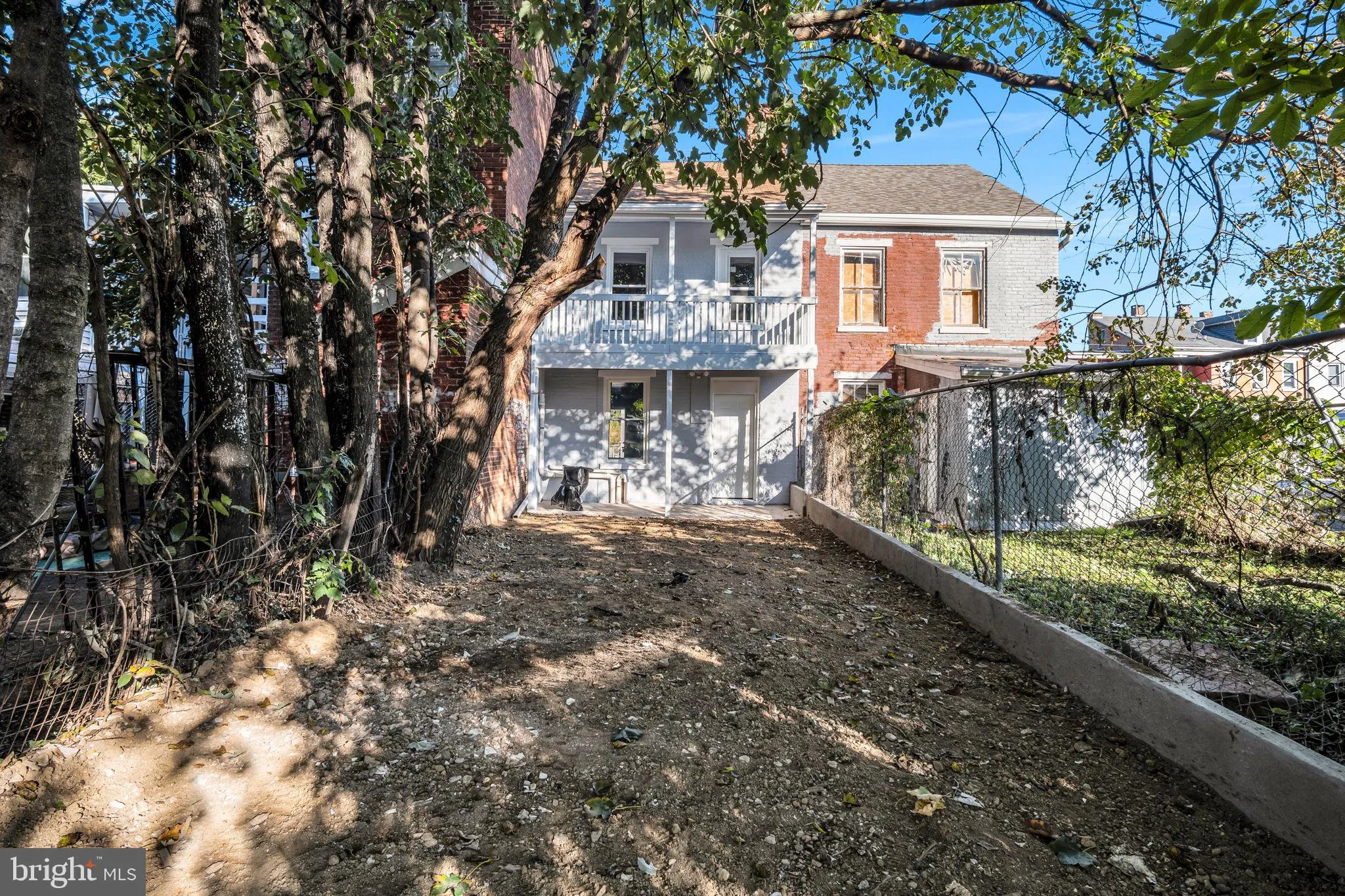 York, Pennsylvania 17401, United States, 3 Bedrooms Bedrooms, ,1 BathroomBathrooms,Residential,Pending,38343